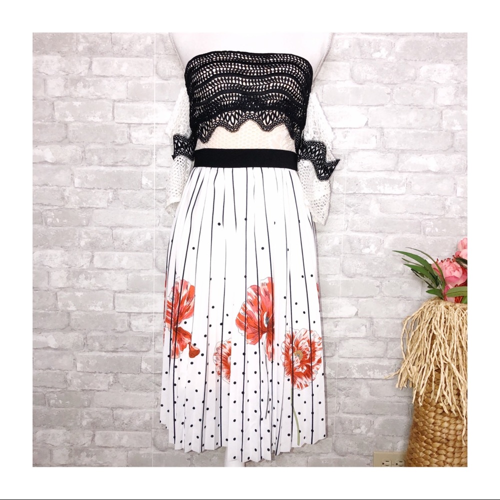 FOXIEDOX at Revolve | White w/ Black Polkadot Striped Off the Shoulder Dress S - Picture 2 of 10